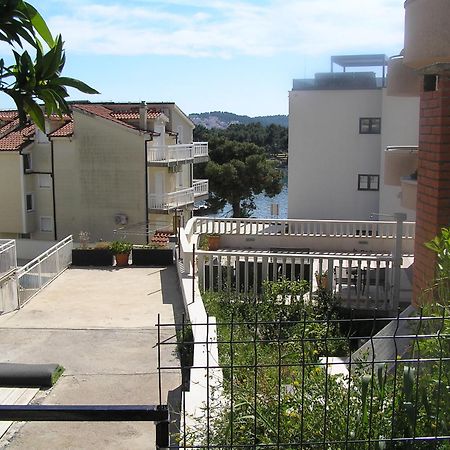 Studio Apartments Fabjanac Trogir Zewnętrze zdjęcie